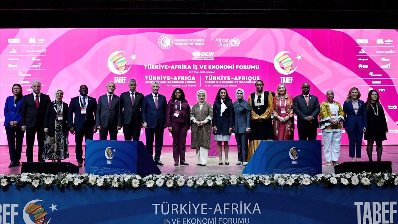 Emine Erdoğan: Kadın Liderliği ve Girişimcilik Türkiye-Afrika İş Forumu'nda Öne Çıktı