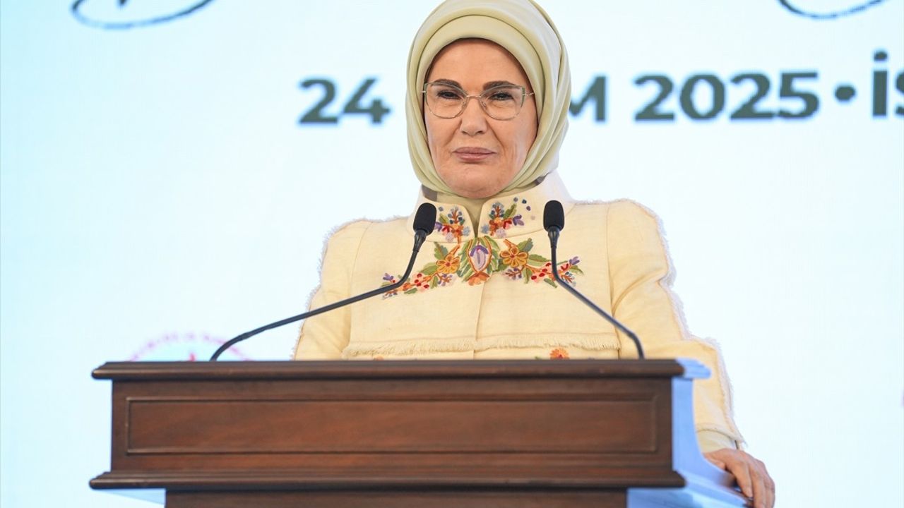Emine Erdoğan: Siirt'in kültürel mirası, gastronomi ve dokuma geleneğine vurgu yaptı