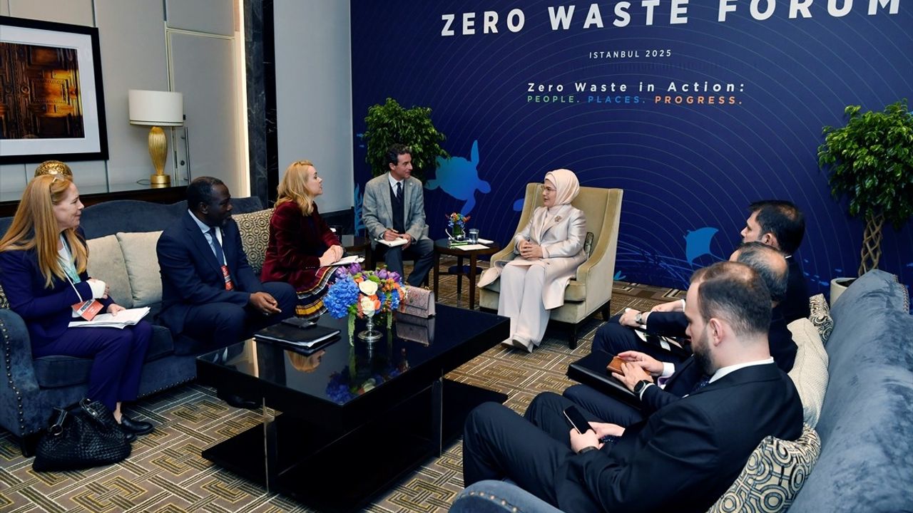 Emine Erdoğan, UNECE İcra Sekreteri Tatiana Molcean ile sürdürülebilirlik gündemini görüştü