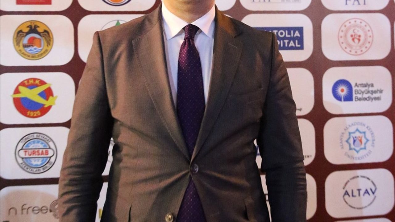 Emre Şahin: Türkiye'yi hava sporları turizminde marka ülke yapmak hedefimiz