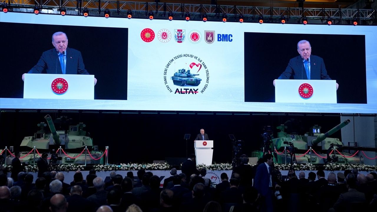 Erdoğan: Savunma Sanayii İcra Komitesi Kararlarıyla Tam Bağımsız Türkiye Hedefine İlerliyoruz