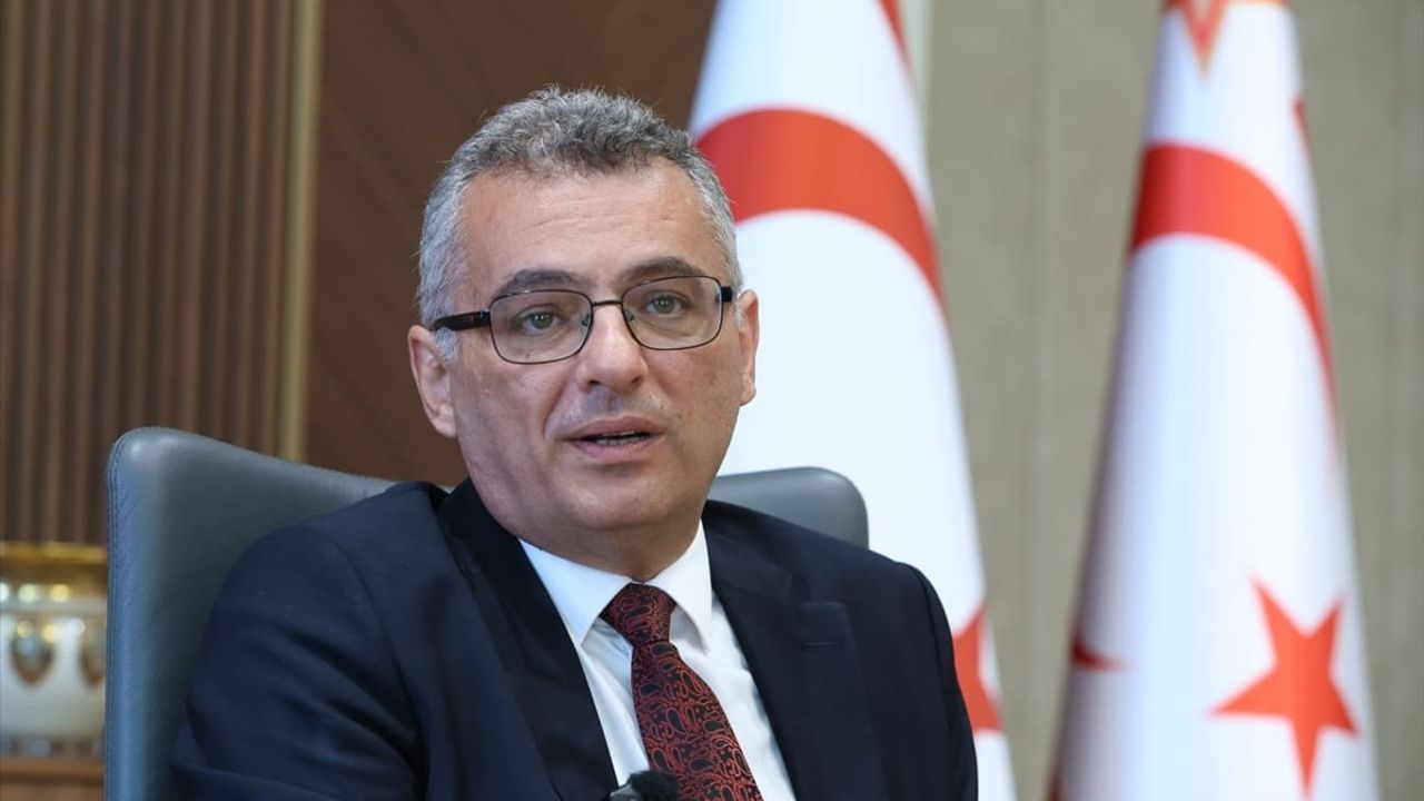 Erhürman: Siyasi eşitlik 'kırmızı çizgim'; müzakereler Türkiye ile istişareyle yürütülecek