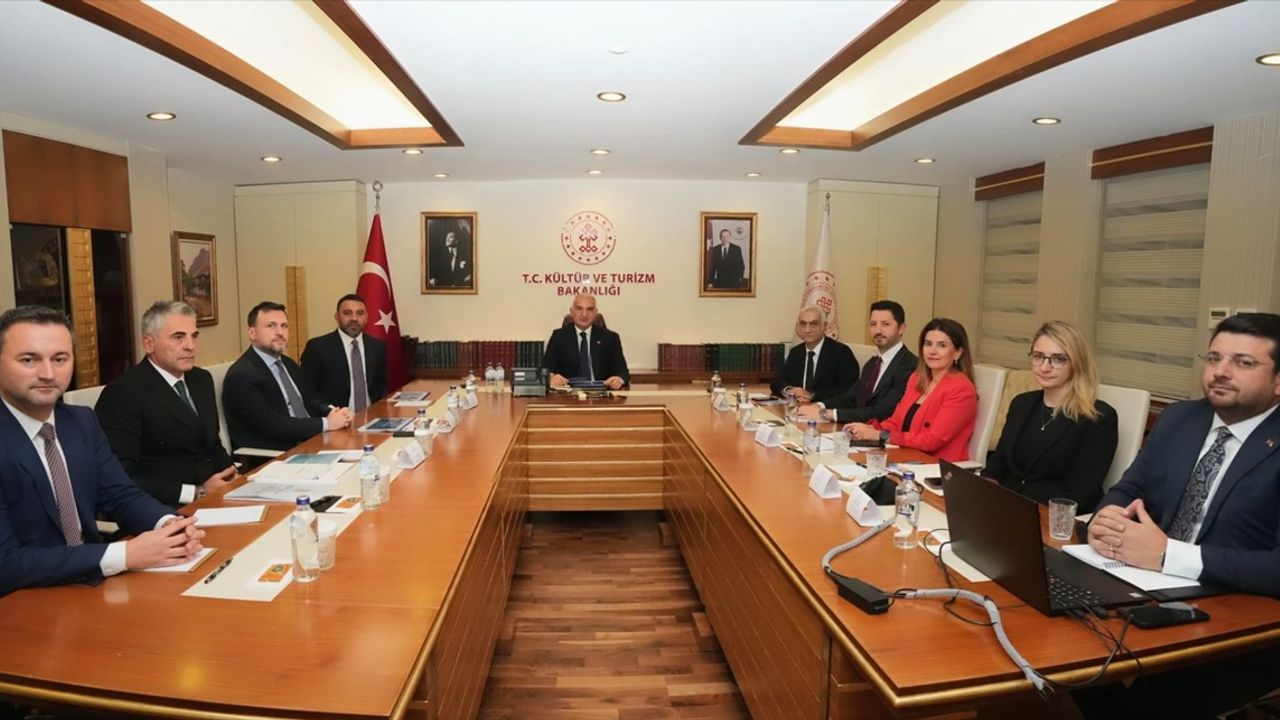Ersoy ve Yerlikaya İstanbul'da 2027 Avrupa Oyunları Hazırlıklarını ve 2036 Olimpiyat Adaylığını Görüştü