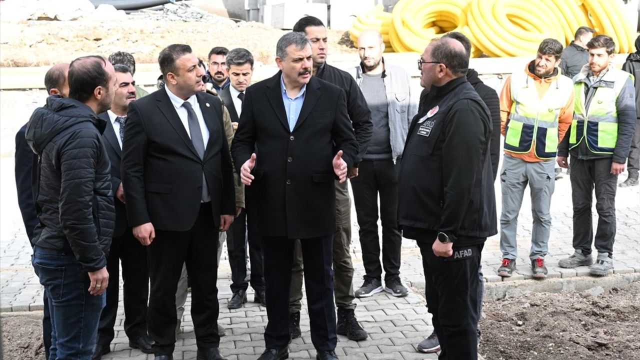 Erzurum Çat'taki deprem konutları yüzde 95 tamamlandı, teslim 15 Kasım'da planlanıyor