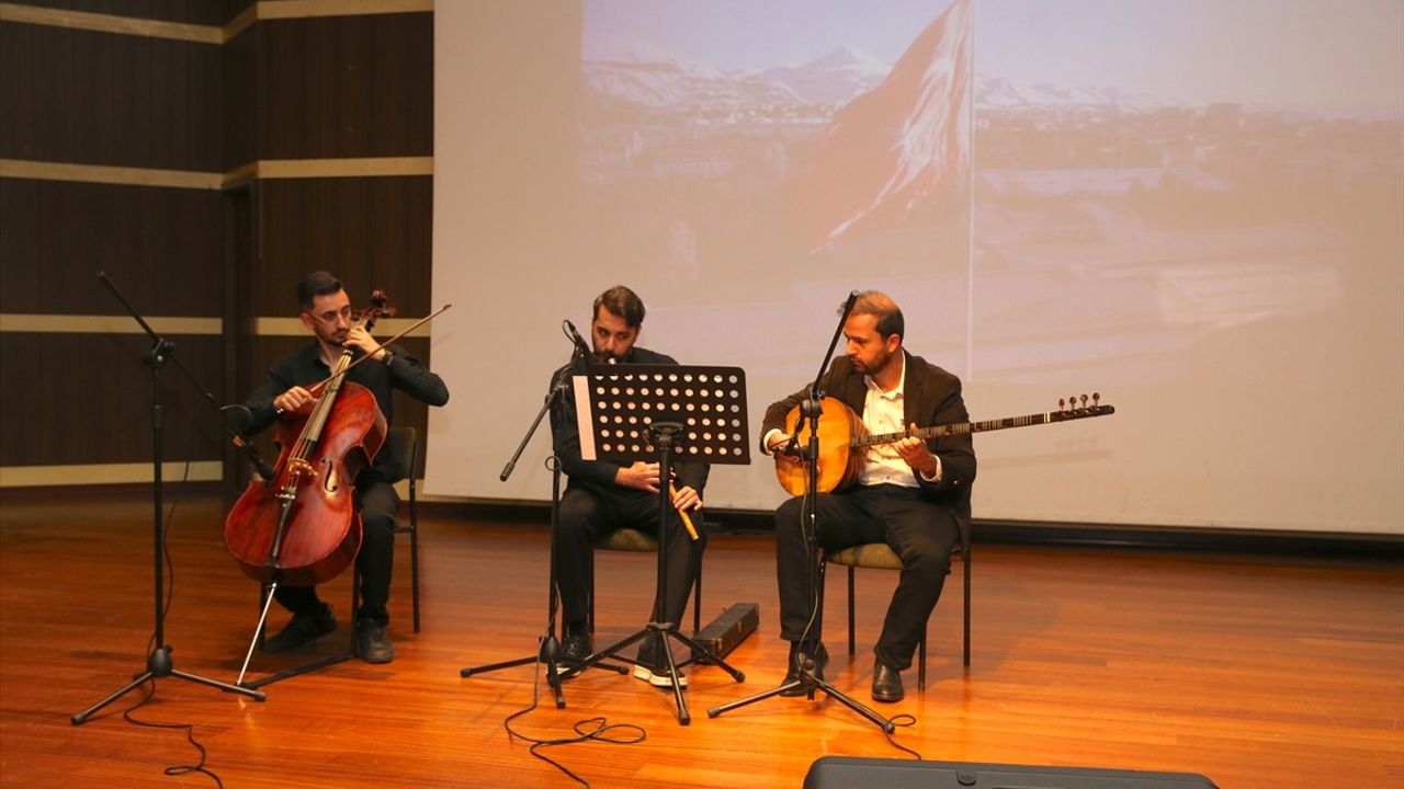 Erzurum'da 'Sanatta İslam, İslam'da Sanat' Uluslararası Kongresi Başladı