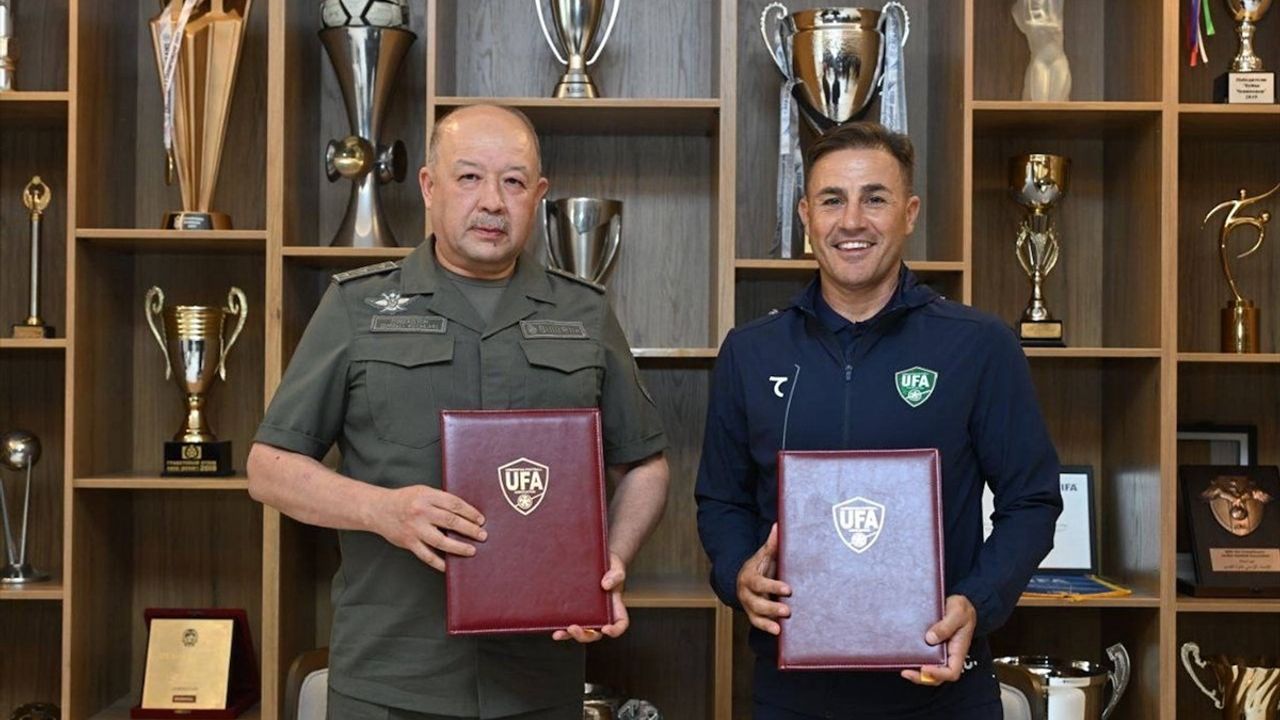 Fabio Cannavaro, Özbekistan Milli Futbol Takımı'nın Yeni Teknik Direktörü Oldu