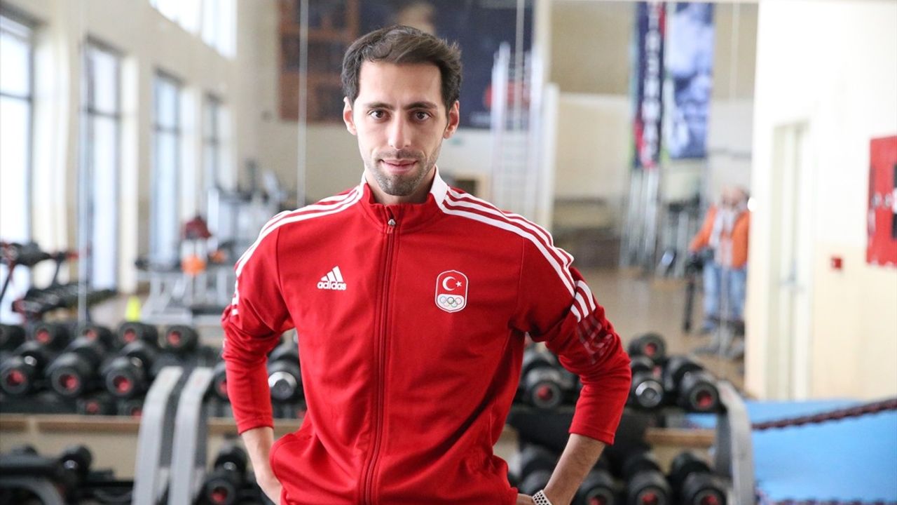 Fatih Arda İpcioğlu, Milano-Cortina 2026'ya final atlayışı ve takım yarışması hedefiyle hazırlanıyor