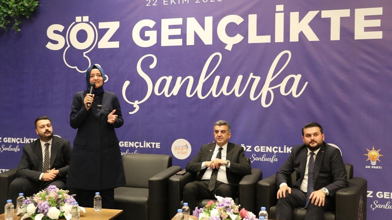 Fatma Betül Sayan Kaya: Gençler 2028'de Recep Tayyip Erdoğan'ı yeniden seçecek