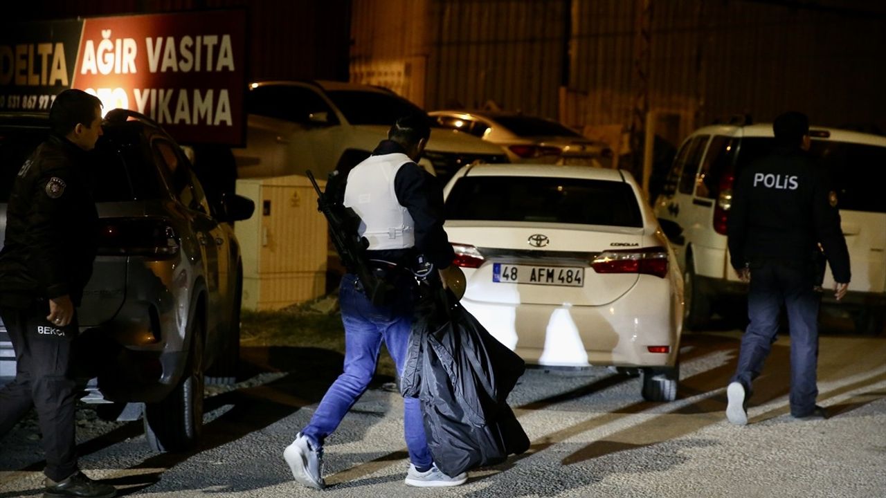 Fethiye'de uyuşturucu operasyonunda polise ateş: 2 şüpheli gözaltında, 1 polis yaralandı