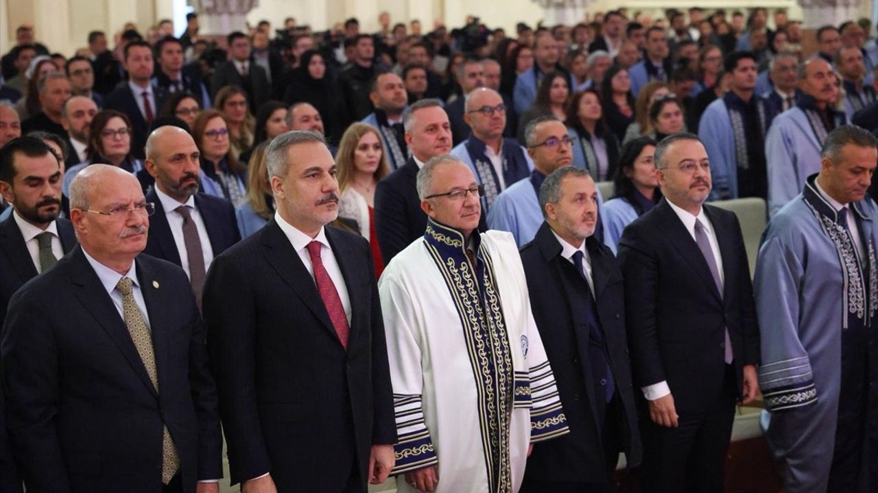 Fidan: 'Türkiye Yüzyılı Vizyonu'nun taşıyıcıları sizler olacaksınız' — Gazi Üniversitesi 2025-2026 Akademik Yılı Açılışı