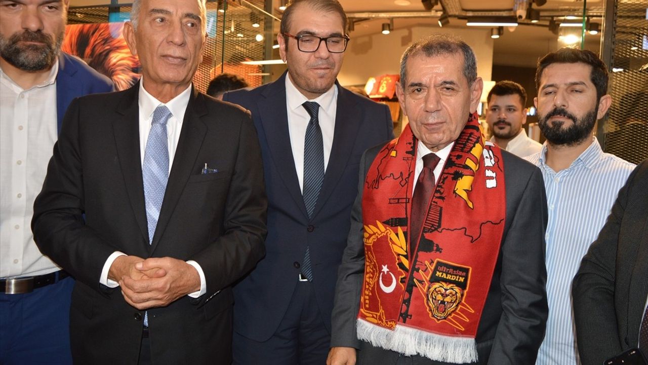 Galatasaray Başkanı Dursun Özbek Mardin'de GS Store Mağazasını Açtı
