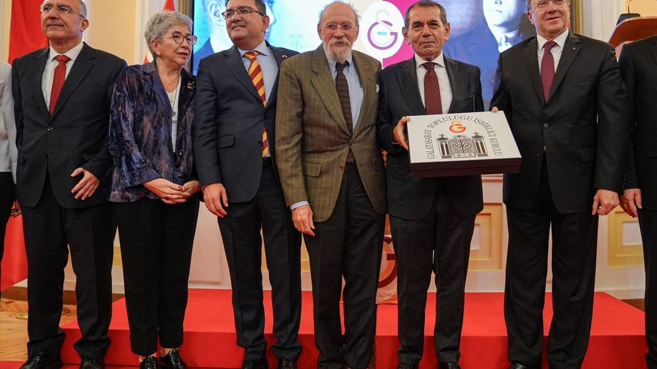 Galatasaray Kulübü 120. kuruluş yılını törenlerle kutladı; Dursun Özbek finansal bağımsızlığı vurguladı