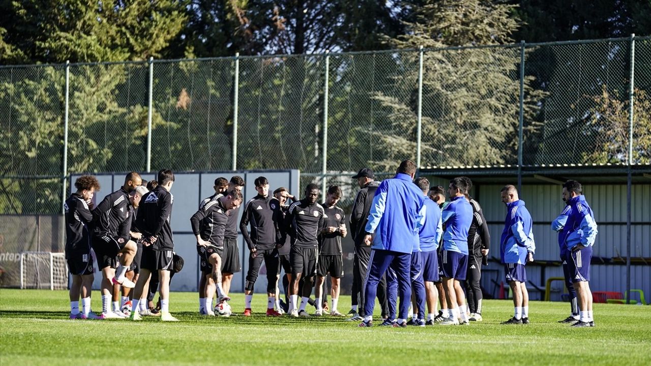 Gaziantep FK, Hesap.com Antalyaspor maçı hazırlıklarını sürdürdü