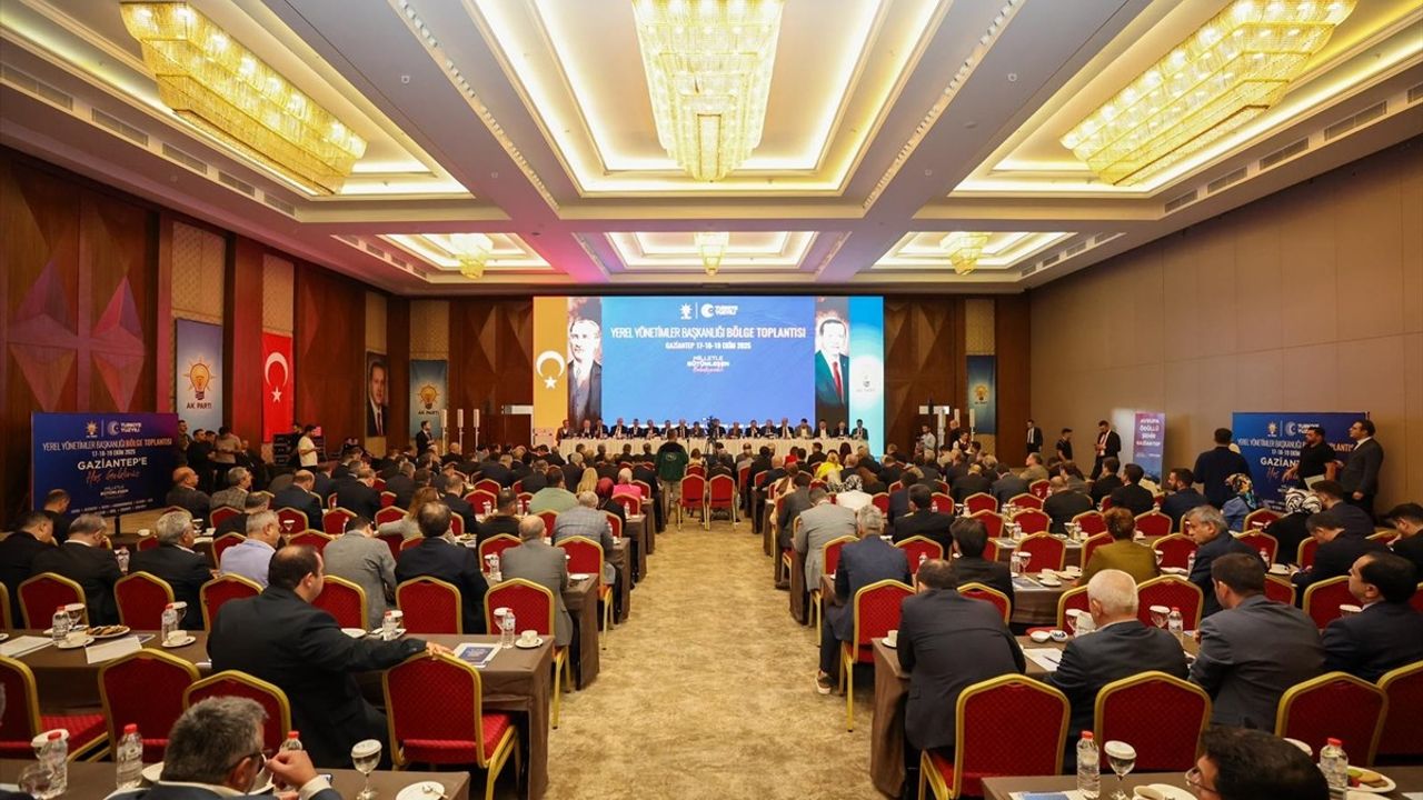 Gaziantep'te AK Parti Yerel Yönetimler Bölge Toplantısı sona erdi