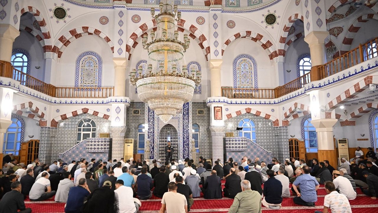 Gaziantep'te 'Gazze için kıyamdayız' etkinliği düzenlendi — Küresel Sumud Filosu koordinatörü konuştu