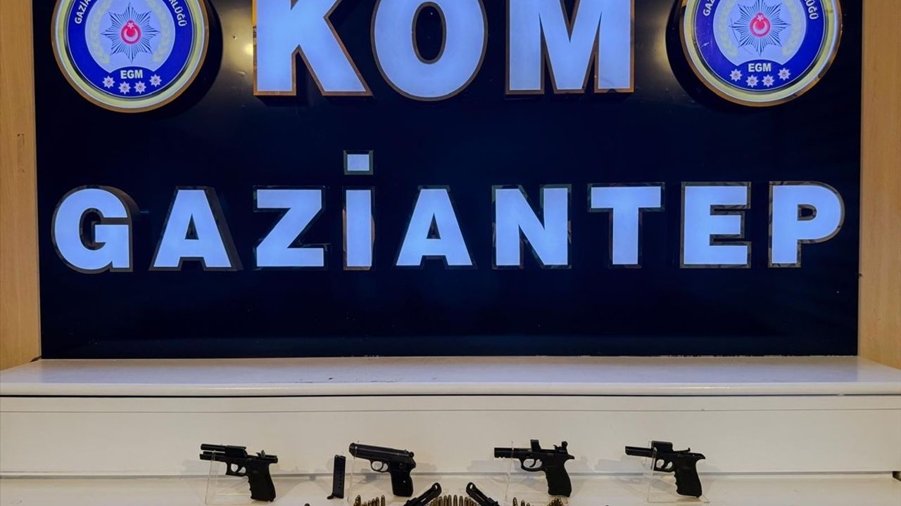 Gaziantep'te silah kaçakçılığı operasyonunda iki şüpheli gözaltına alındı