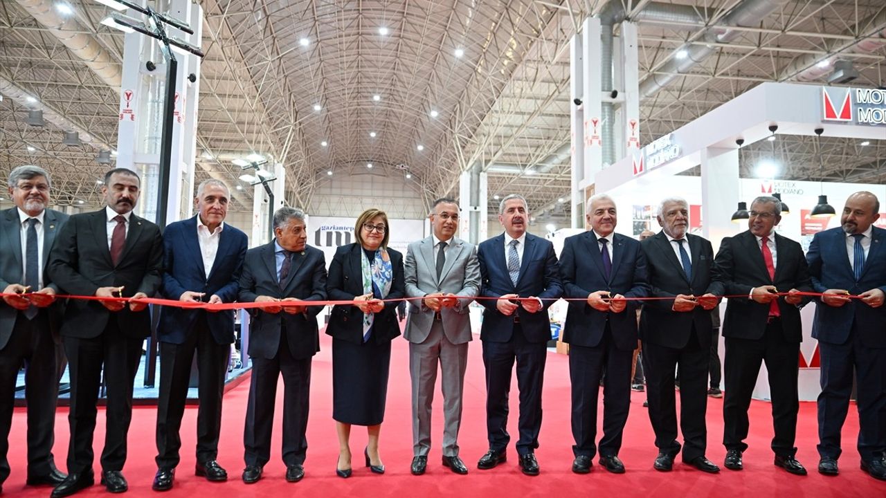 Gaziantep'te Tekstil Makineleri Fuarı 2025 açıldı: 15 ülkeden 228 marka katıldı