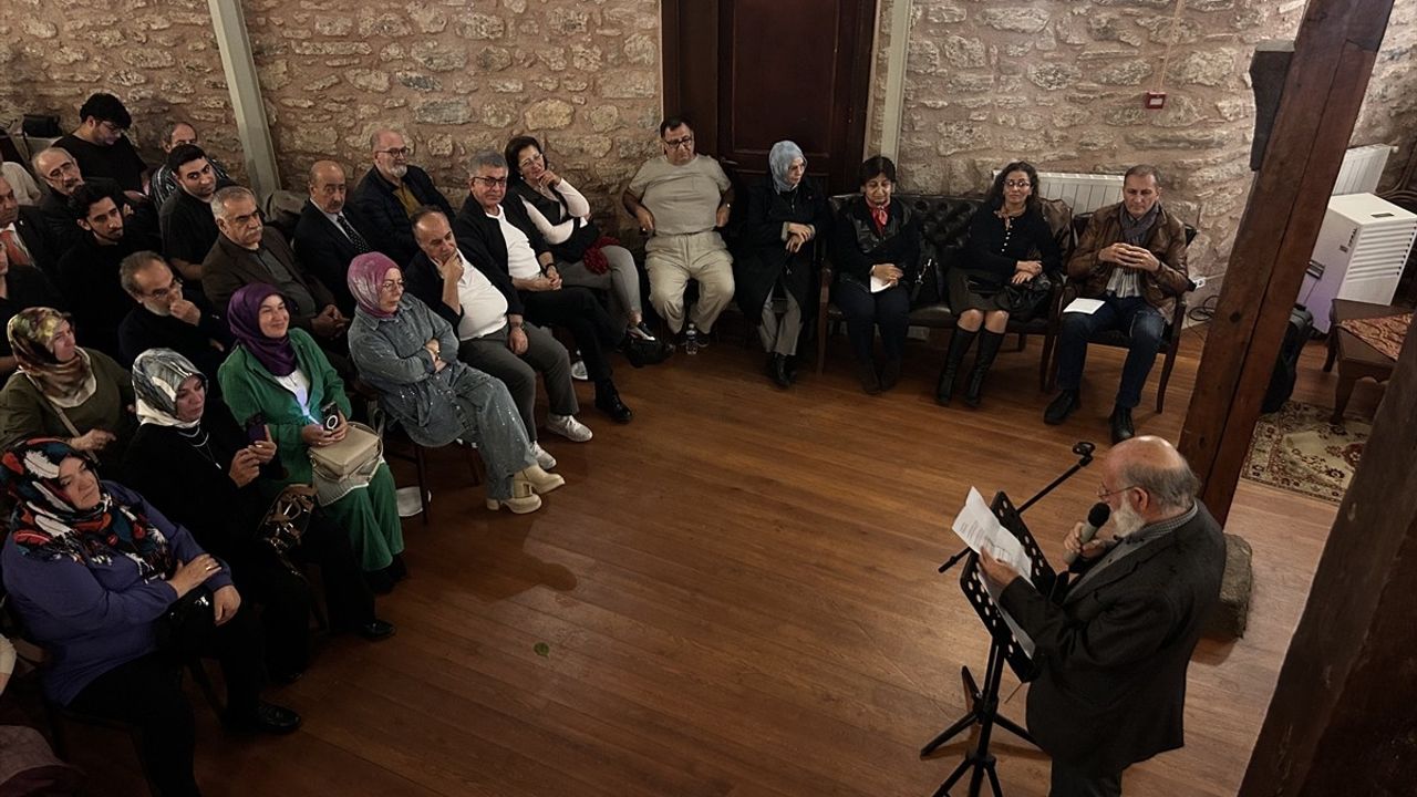 Gülhane Şiir Akşamları'nın ilk buluşması usta şairlerin katılımıyla gerçekleştirildi