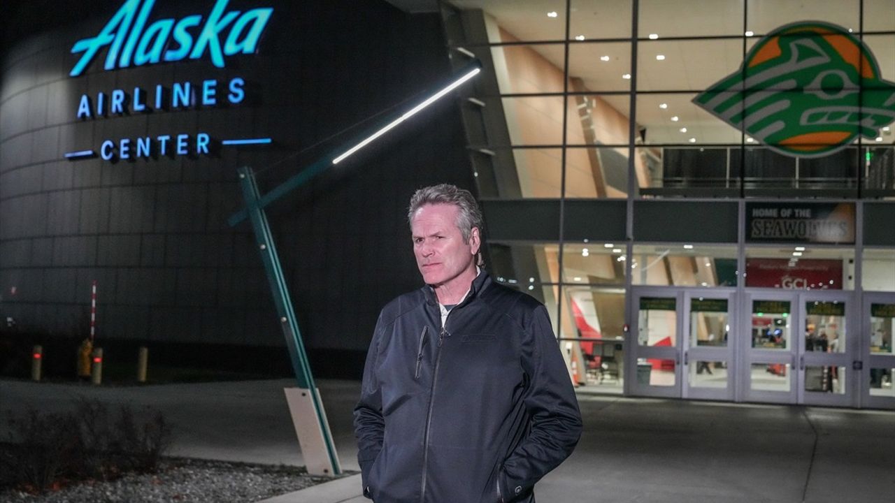 Halong Tayfunu Alaska'nın batısını vurdu: 1 ölü, 1500'den fazla kişi yerinden edildi