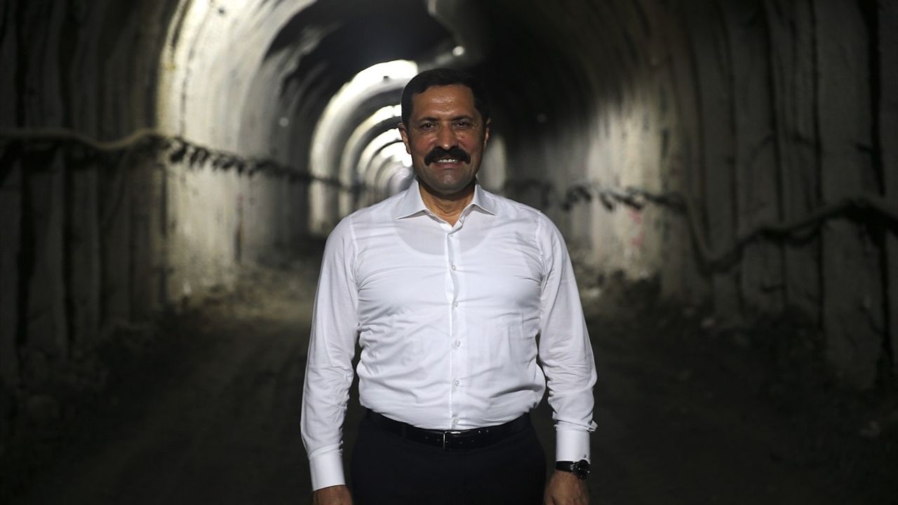 Hatay'da 11,2 kilometrelik atık su tüneli inşaatı ilerliyor