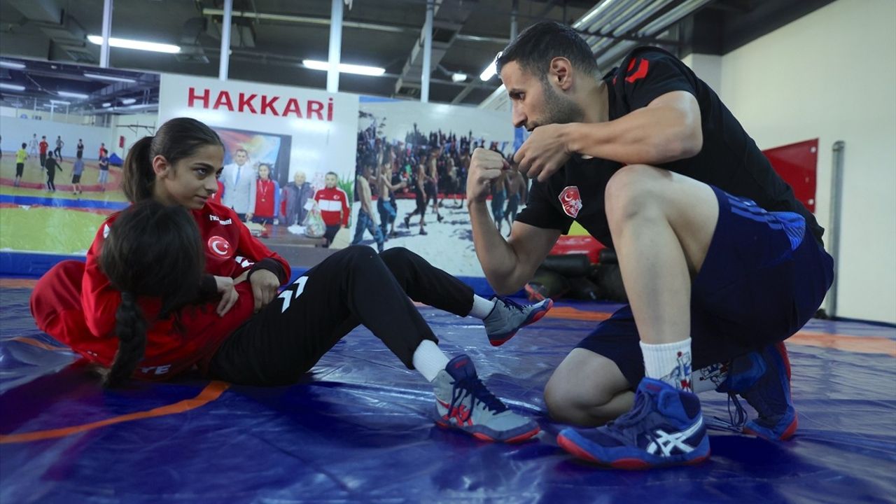 Havin Selçuk Balkan Şampiyonu: Hedefi Avrupa ve Dünya Şampiyonlukları