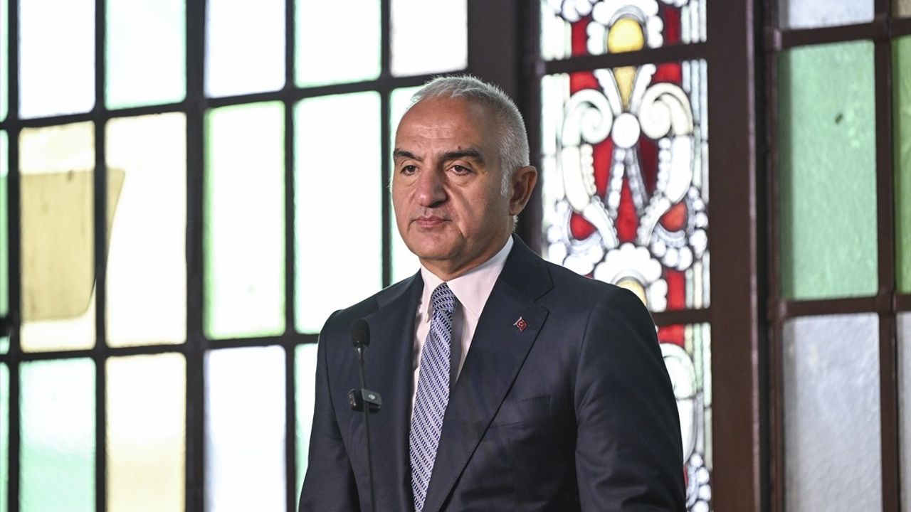 Haydarpaşa ve Sirkeci Garları, Bütüncül Koruma Yaklaşımıyla Yeniden Hayata Geçiriliyor