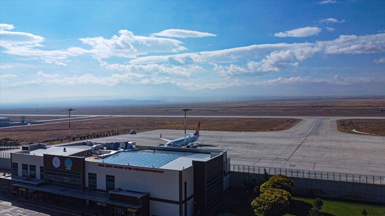 Iğdır Şehit Bülent Aydın Havalimanı'nda 'Patlayıcı Madde Tatbikatı' Yapıldı