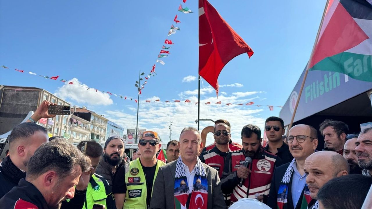 İstanbul'da motosikletliler 'Gazze için farkındalık sürüşü' gerçekleştirdi