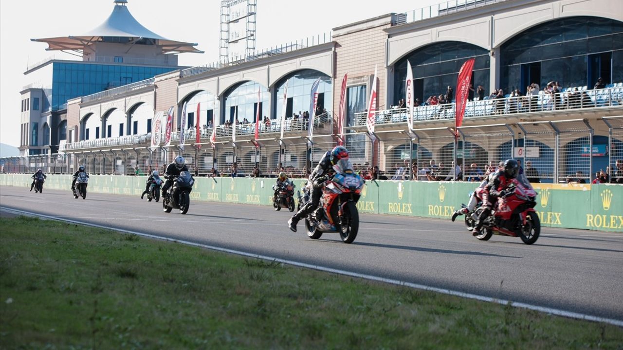 İstanbul Park'ta BMU Avrupa ve Türkiye Pist Şampiyonaları: Türkiye takımlar sıralamasında çifte birincilik