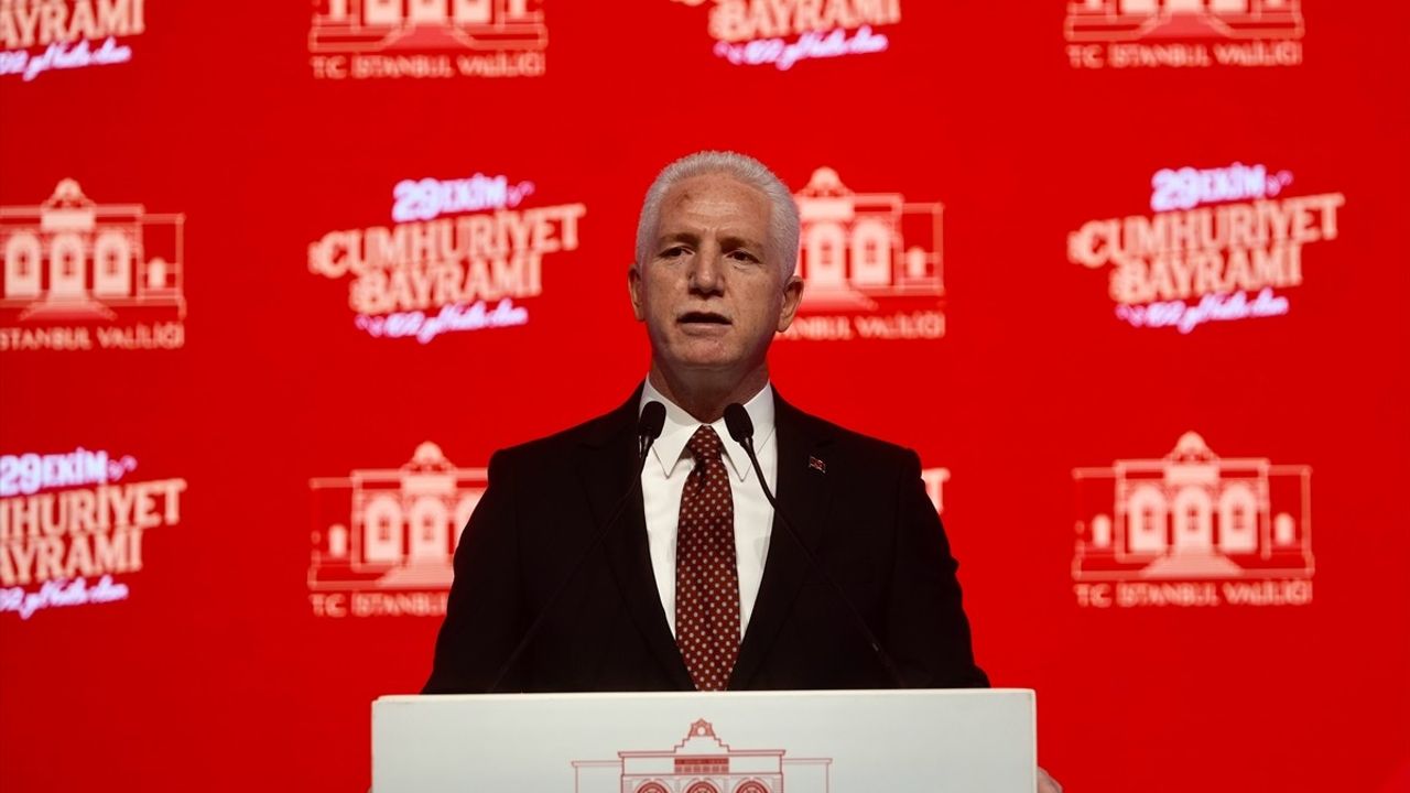 İstanbul Valiliği 29 Ekim Resepsiyonunda Cumhuriyet'in 102. Yılı Kutlandı