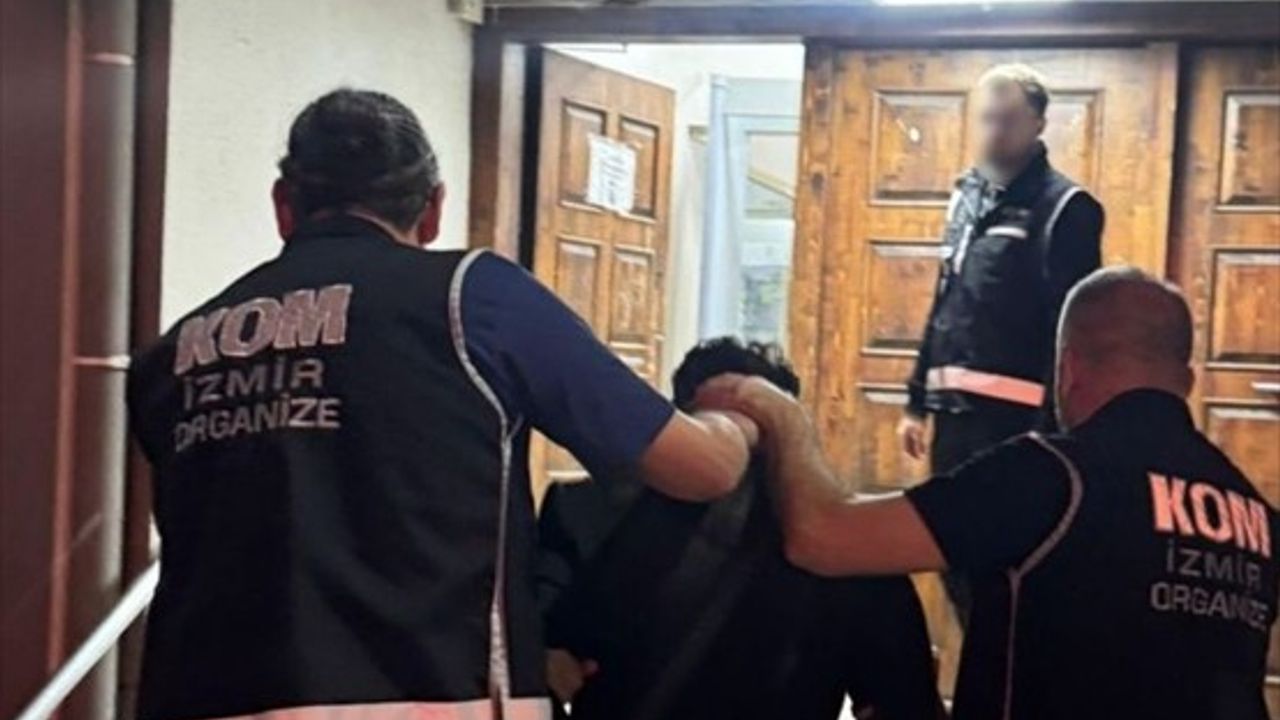 İzmir'de organize suç örgütü lideri Coşkun Necati Arabacı gözaltına alındı