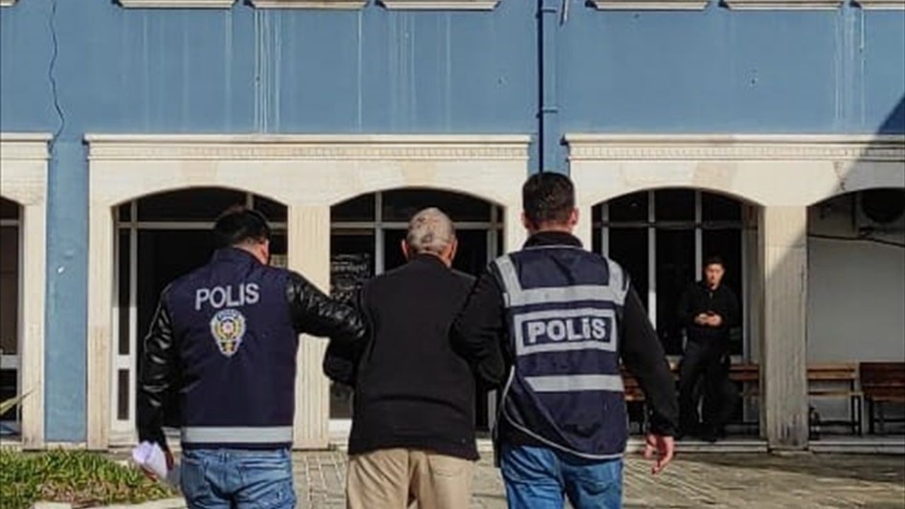 İzmir Foça'da 16 yıl kesinleşmiş hapis cezası bulunan firari hükümlü yakalandı