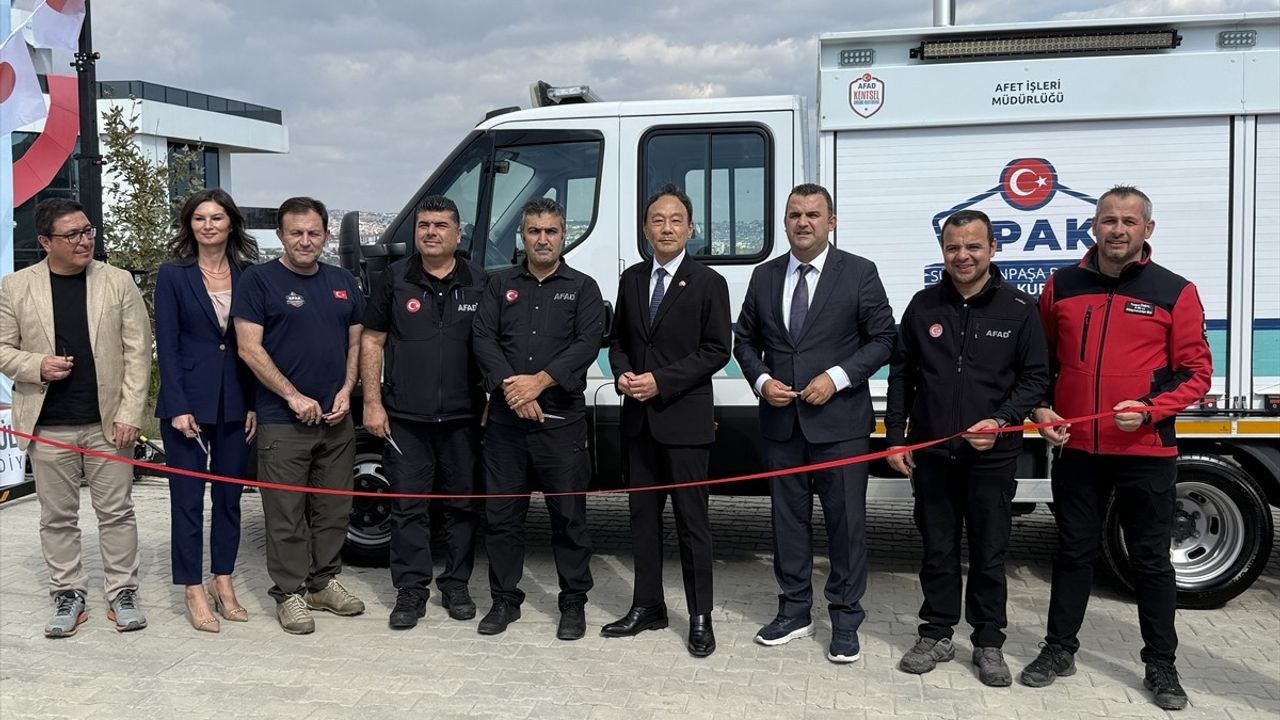 Japonya'nın Ankara Büyükelçiliği, Süleymanpaşa Belediyesine Arama Kurtarma Aracı Hibe Etti