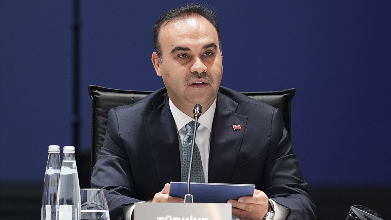 Kacır: Türkiye 1 milyar dolardan fazla uluslararası finansmanla yeşil dönüşümü hızlandırıyor