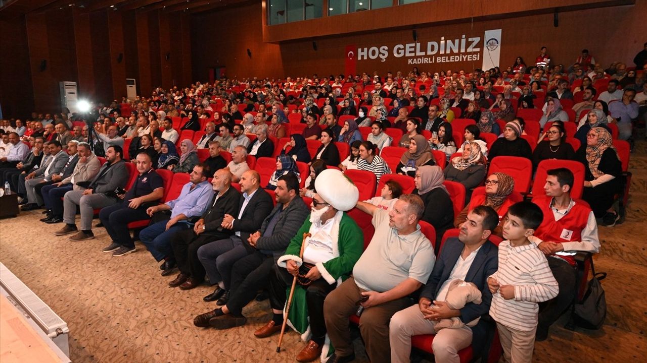 Kadirli'de müftülük korosunun 'Makamla, Meşk'le, Gönülden Gönüle' konseri