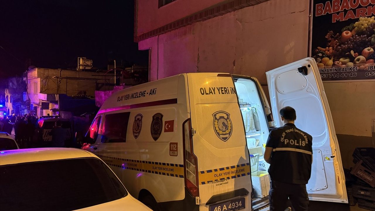 Kahramanmaraş'ta eski eşini ve kayınvalidesini öldüren zanlı aranıyor, üvey kız ağır yaralı