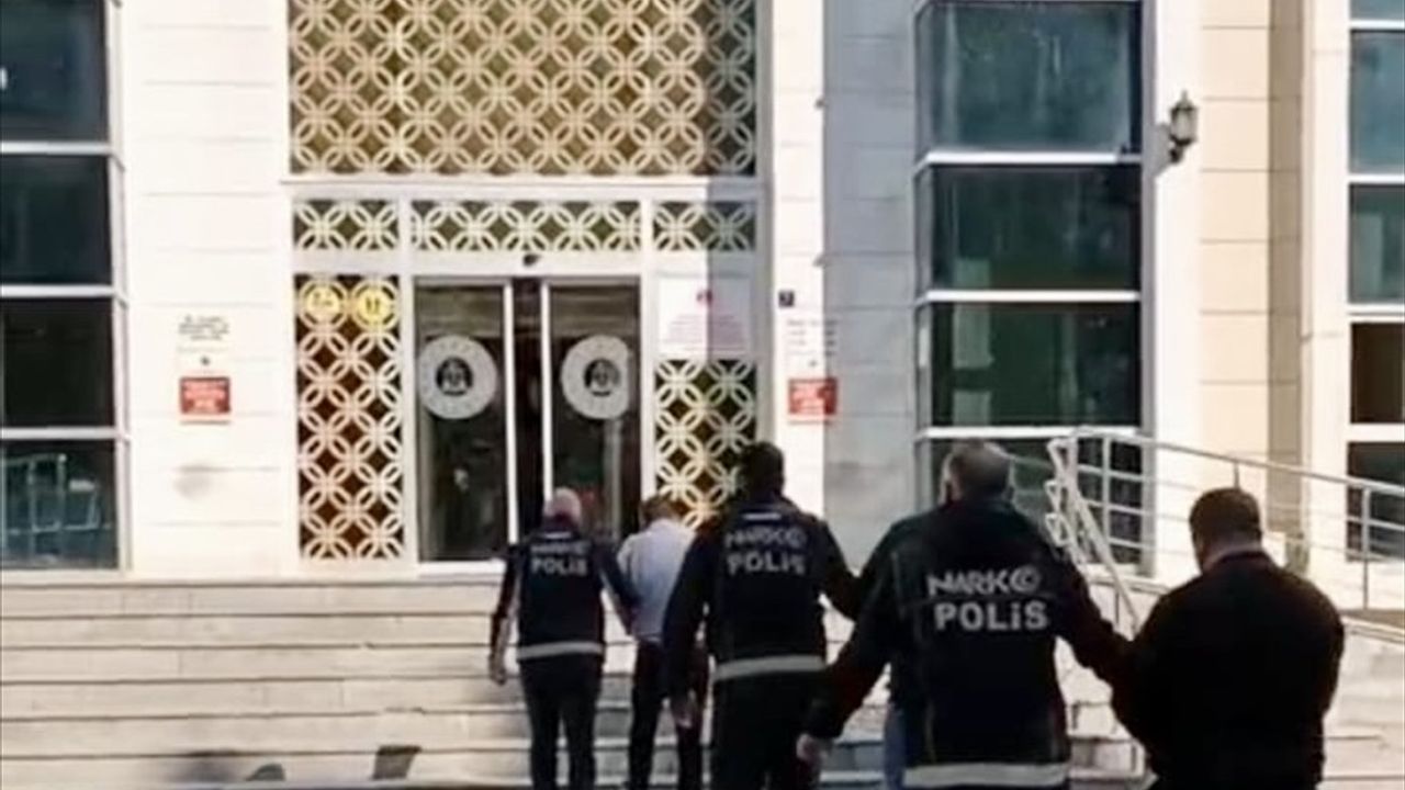 Kırşehir'de uyuşturucu operasyonunda 3 zanlı tutuklandı