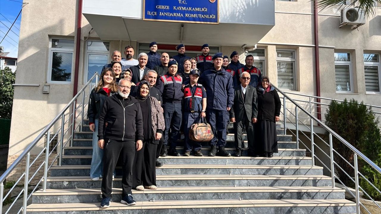 Kocaeli'de Eren Altuntaş'ın Bir Günlük Askerlik Hayali Darıca'da Gerçekleşti