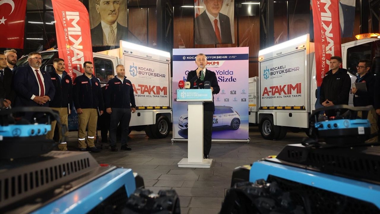 Kocaeli'de 'Göz Kulak' saha ekibi göreve başladı: Mahalle sorunları yerinde tespit edilip çözüme ulaştırılacak