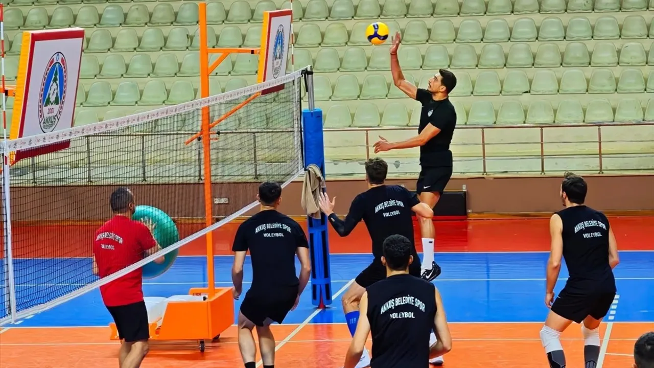 Kuşgöz İzmir Vinç Akkuş Belediyespor, Kupa Voley'de En İyi Sonucu Hedefliyor