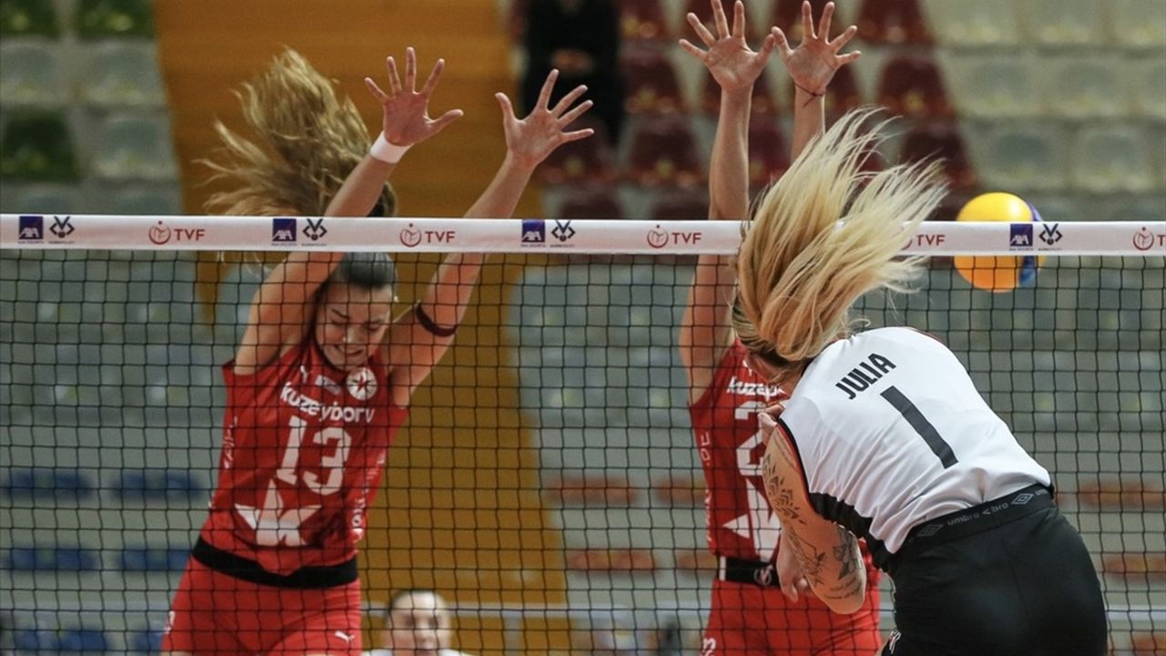 Kuzeyboru 3-1 Beşiktaş: Kadınlar AXA Sigorta Kupa Voley 2. Grup Açılış Maçı