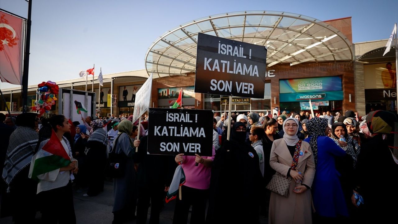 Malatya, Kahramanmaraş ve Şanlıurfa'da İsrail'in Gazze ve Küresel Sumud Filosu saldırıları protesto edildi