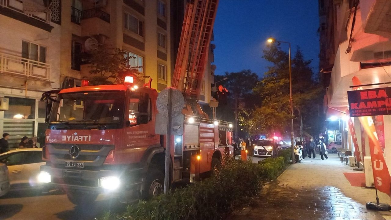 Manisa'da tartışma sonrası evde yangın: kişi ve iki komşu hastaneye kaldırıldı