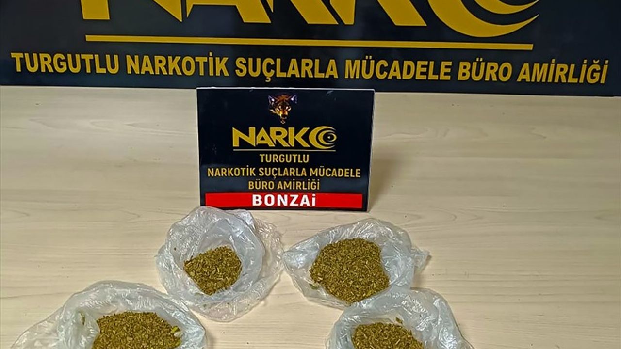 Manisa Turgutlu'da uyuşturucu operasyonu: 2 zanlı tutuklandı