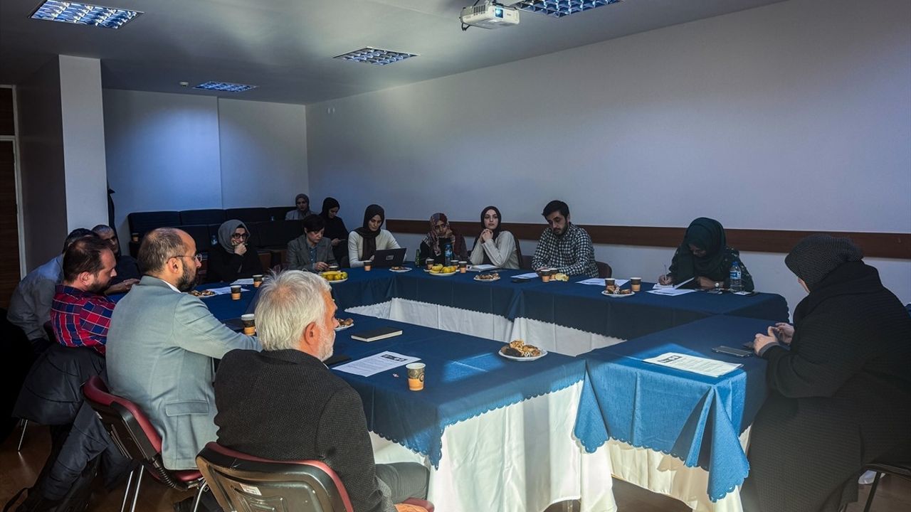 Marmara Üniversitesi'nde 'Popüler Kültür ve Medyada Ön Yargı' paneli — Autumn School 2025 başladı