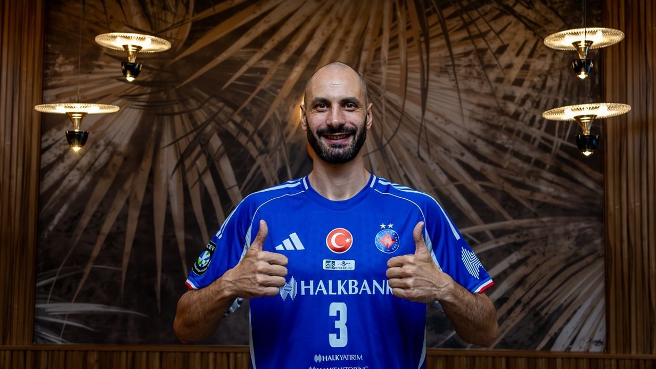 Matey Kaziyski 11 yıl sonra Halkbank'ta