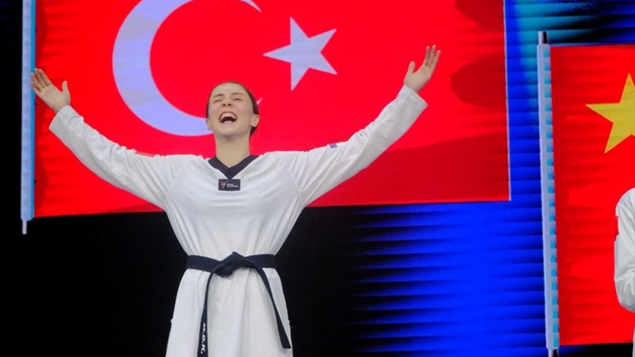 Merve Dinçel Kavurat Wuxi'de üst üste ikinci kez dünya şampiyonu oldu