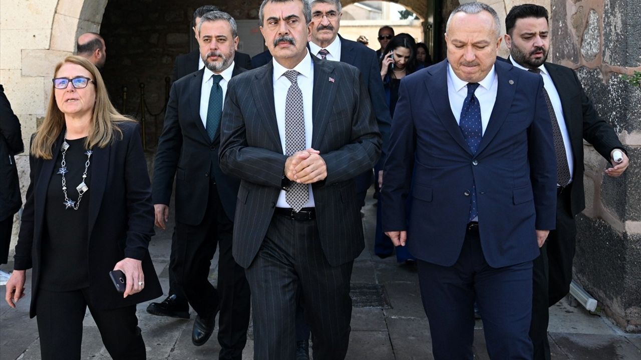 Milli Eğitim Bakanı Yusuf Tekin, Nevşehir'de Hacıbektaş Külliyesi ve Cemevi Külliyesi açılışına katıldı