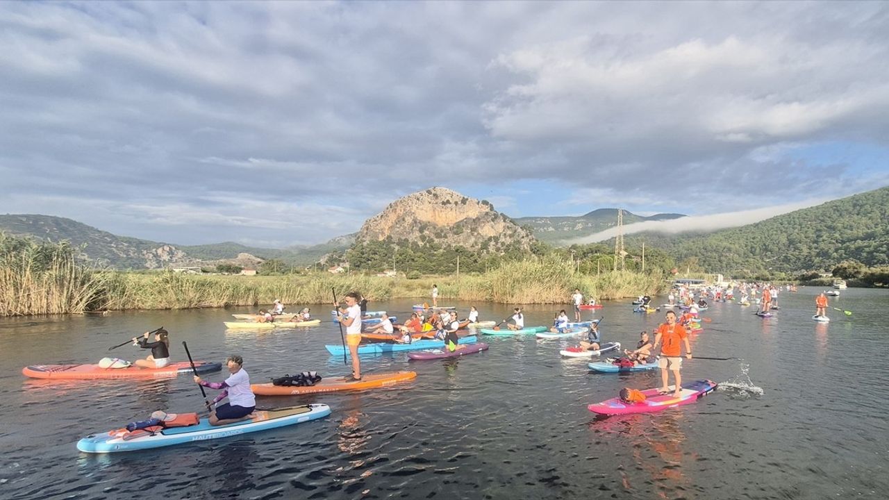 Muğla'da 6. Kano Fest 2025 düzenlendi; yaklaşık 500 katılımcı, Filistin vurgusu