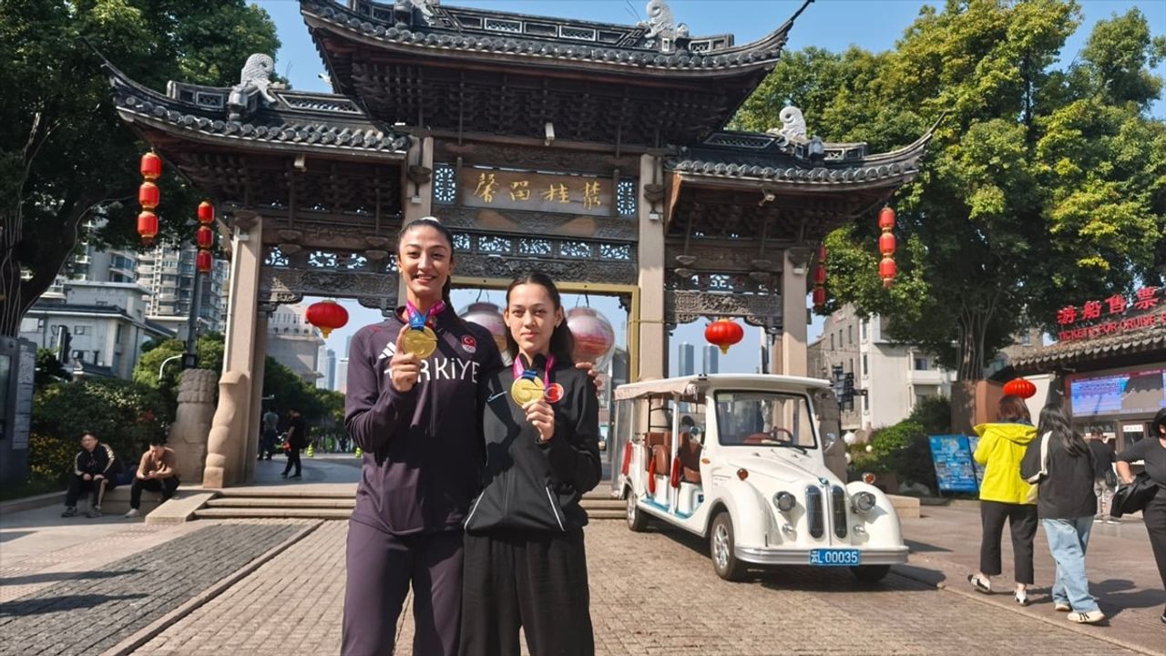 Nafia Kuş Aydın ve Emine Göğebakan olimpiyat madalyasına odaklandı